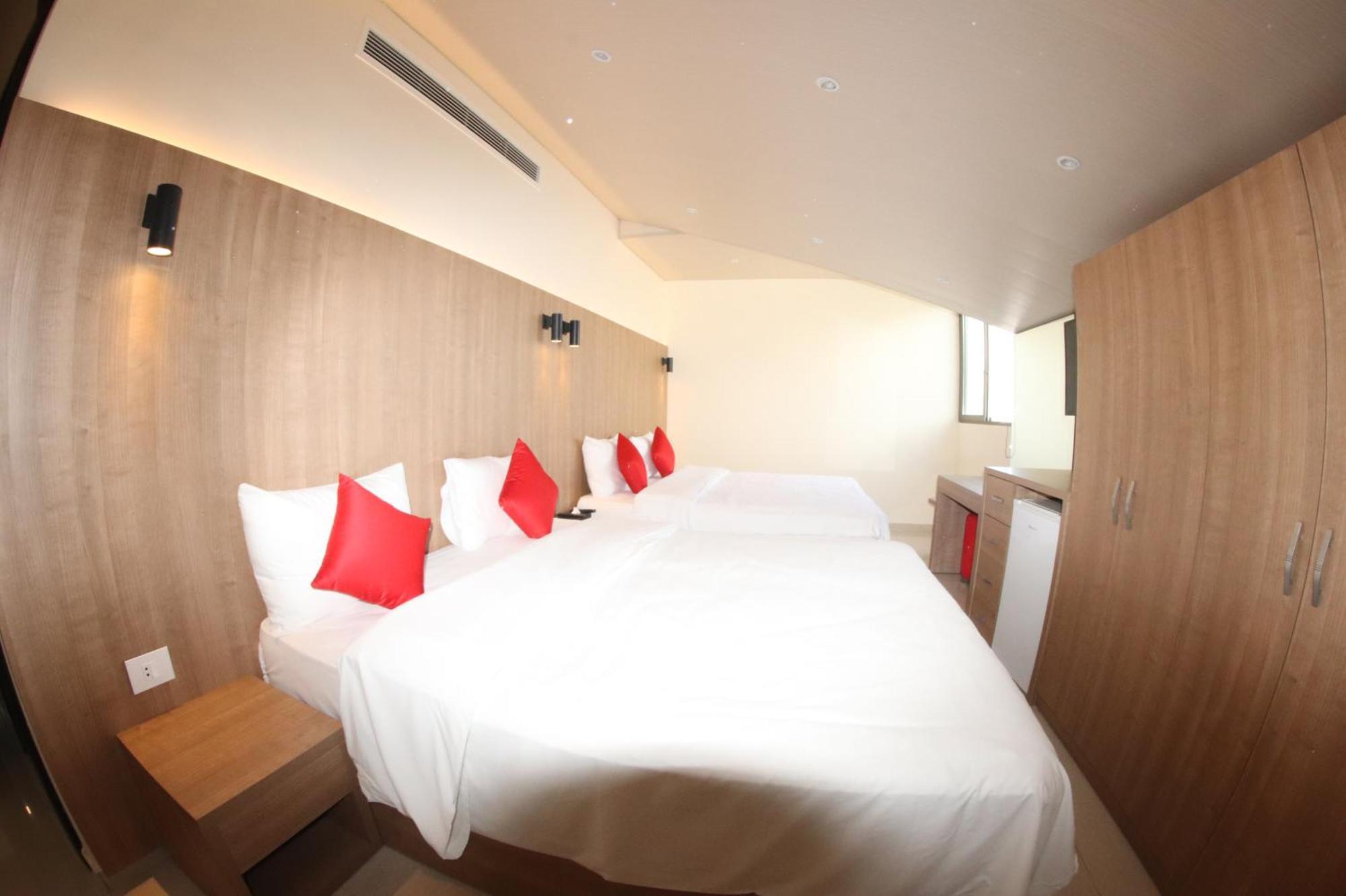 Jounieh Suites Boutique Hotel Exterior foto
